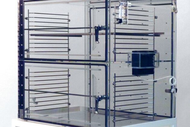 Should you get a Polypropylene Storage Cabinet or a Stainless Steel Desiccators Cabinet for your lab?